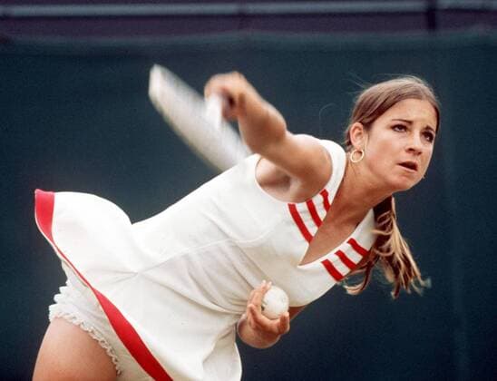 Chris Evert (USA) - Aufschlag -  Tennis Damen All England Championships 1972, Grand Slam, WTA Einzelbild Wimbledon Aufnahmedatum geschätzt London Dynamik,