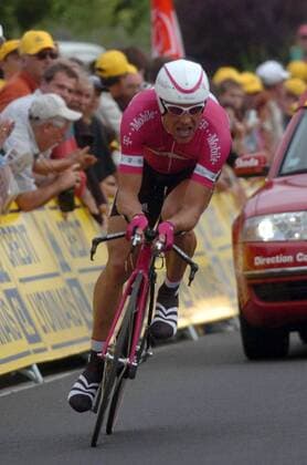 Jan Ullrich (Deutschland T Mobile) -  Radsport Herren Tour de France 2005, ProTour, Straßenradsport, Straße, Rad, Zeitfahren, Einzelzeitfahren, Einzelbild 1. Etappe: Fromentine - Ile de Noirmoutier Anstrengung,