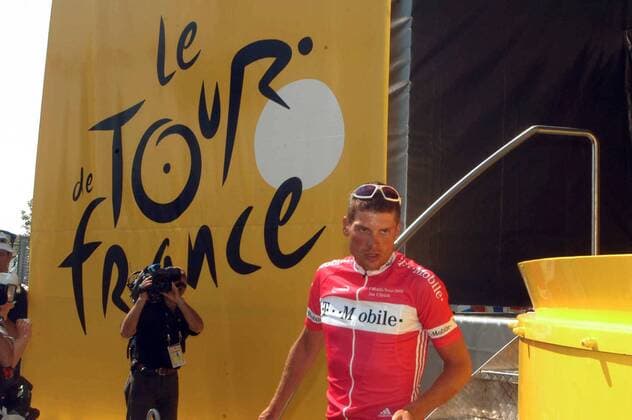 Jan Ullrich (Deutschland T Mobile) -  Radsport Herren Tour de France 2005, ProTour, Straßenradsport, Straße, Rad, Vdig Einzelbild 2. Etappe: Challans - Les Essarts