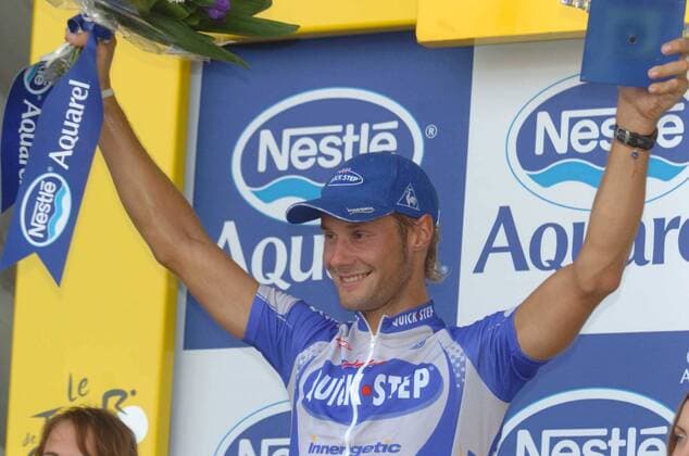 Tom Boonen (Belgien Quick Step) - Siegerehrung - -  Radsport Herren Tour de France 2005, ProTour, Straßenradsport, Straße, Rad Einzelbild 2. Etappe: Challans - Les Essarts