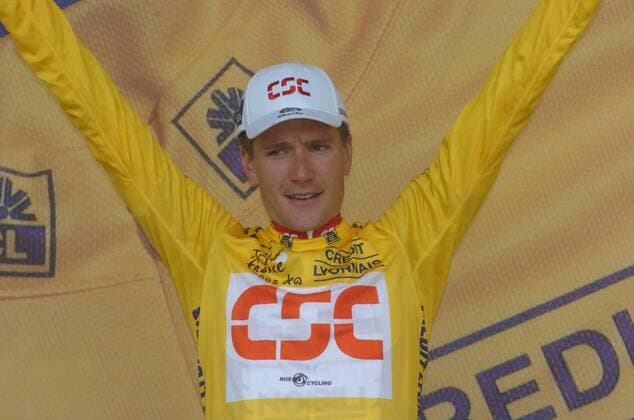 David Zabriskie (USA CSC) im gelben Trikot des Gesamtführenden -  Radsport Herren Tour de France 2005, ProTour, Straßenradsport, Straße, Rad Einzelbild 2. Etappe: Challans - Les Essarts