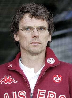 Trainer Michael Henke (Lautern) skeptisch Fußball Herren Saison 2005 2006, Saisonvorbereitung, Vorbereitung, Test, Testspiel, 1. FC Kaiserslautern Porträt Grenchen Skepsis,