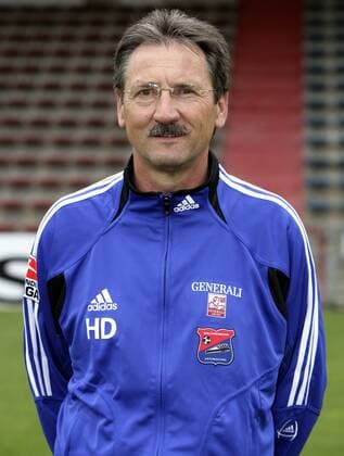 Trainer Harry Deutinger (SpVgg Unterhaching) Fußball 2. BL Herren Saison 2005 2006, Haching, Vorstellung, Präsentation, Pressetermin, Porträttermin, Vdig Porträt Unterhaching