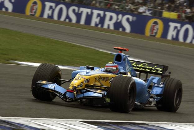 Fernando Alonso (Spanien Renault) in seinem Boliden Motorsport Grand Prix Herren Großer Preis von England 2005, Formel 1 Weltmeisterschaft, F1, F, GP, WM, Qualifying Einzelbild Silverstone