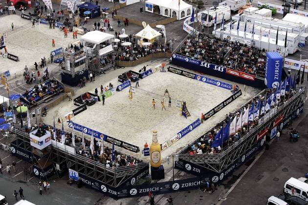 Beachvolleyballanlage während einer Partie der Herren beim Zürich Masters 2005 in Dresden Beachvolleyball Herren Zürich Masters 2005, Zurich, Zuerich, Beach Totale Dresden