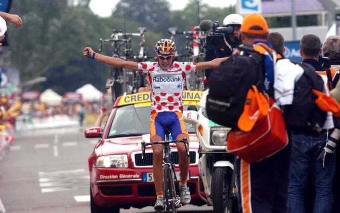 Michael Rasmussen (Dänemark Rabobank) gewinnt die 9. Etappe der Tour de France 2005 -  Radsport Herren Tour de France 2005, ProTour, Straßenradsport, Straße, Rad Einzelbild 9. Etappe Gerardmer - Mulhouse Freude,