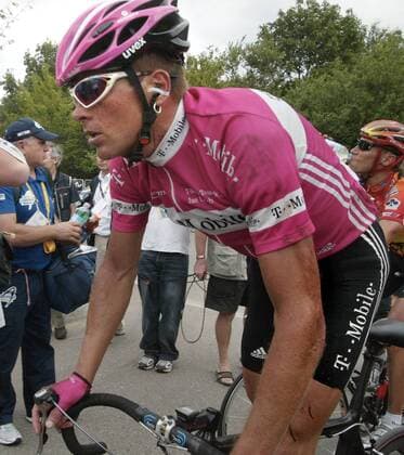 Jan Ullrich (Deutschland T Mobile) Radsport Herren Tour de France 2005, ProTour, Straßenradsport, Straße, Rad Einzelbild 9. Etappe Gerardmer - Mulhouse