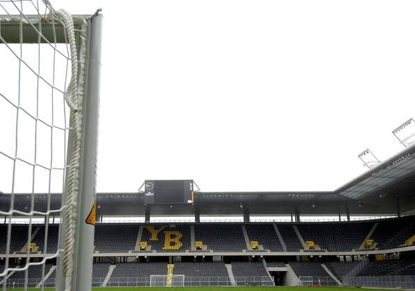 Das neue Wankdorfstadion - Spielstätte der BSC Young Boys Bern Fußball Herren Super League 2005 2006, Nationalliga A, NLA, 1. Schweizer Liga, BSC Young Boys Bern, Totale Wankdorfstadion Bern
