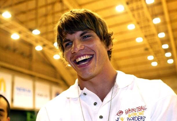 Kyle Korver (USA Philadelphia 76ers) gut gelaunt während des NBA Trainingscamps Basketball Without Borders -  Basketball Herren Basketball Without Borders 2005, Trainingscamp, Basketballcamp Porträt IMCp04988912 Beijing Freude,