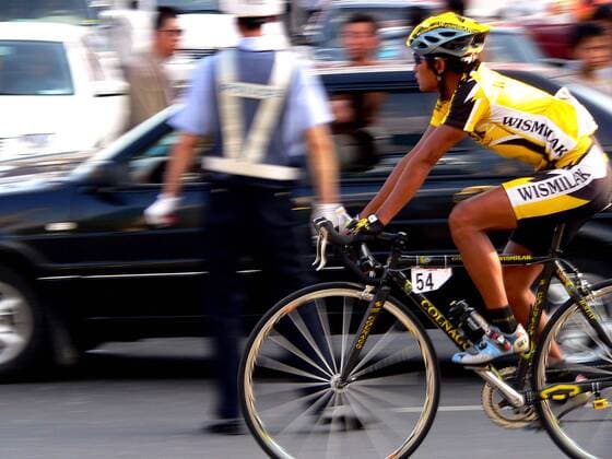 Adi Wibowo (Indonesien Wismilak) -  Radsport Herren Tour of Qinghai Lake 2005, Straßenradsport, Straße, Rad Einzelbild IMCpau4894011 1. Etappe: Huangzhong - Xining Dynamik,