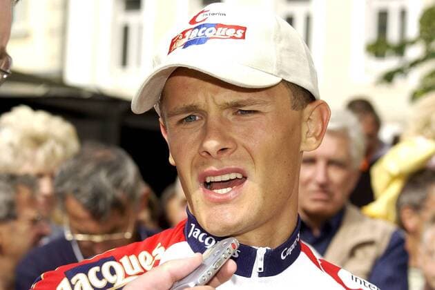 Steven Caethoven (Belgien Chocolade Jacques T Interim) im Interview Radsport Herren Sachsentour 2005, Straßenradsport, Straße, Rad, Einzelbild 1. Etappe: Dresden - Werdau