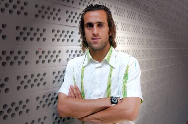 Ali Karimi (Bayern) Fußball 1. BL Herren Studioshooting 2005, Studio, Fotostudio, Studiotermin, Studioaufnahme, FC Bayern München Einzelbild München