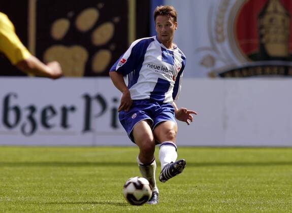 Ronald Maul (Rostock) am Ball Fußball 2. BL Herren Saison 2005 2006, FC Hansa Rostock Einzelbild Rostock Dynamik,