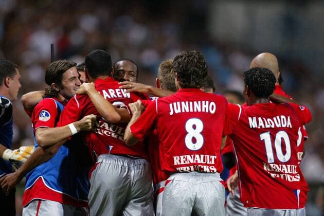 Torjubel Lyon Fußball Herren Ligue Une 2005 2006, 1. Französische Liga, Olympique Lyonnais, OL Gruppe pan10500 Marseille Freude,  