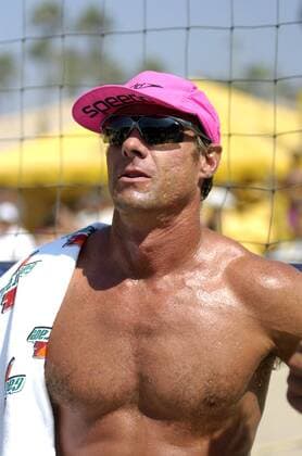 Karch Kiraly (USA) - Sieger bei den AVP Huntington Beach Open 2005 - (Icon4030652) Beachvolleyball Herren Huntington Beach Open 2005, AVP Nissan Series, Finale Einzelbild Huntington Beach EDITORIAL USE ONLY