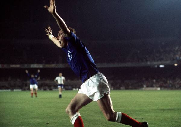 Torschütze Colin Stein (Glasgow Rangers) jubelt -  Fußball EC 2 Herren Europapokal der Pokalsieger 1971 1972, Europacup, Endspiel, Glasgow Rangers Einzelbild Barcelona Begeisterung, Freude,