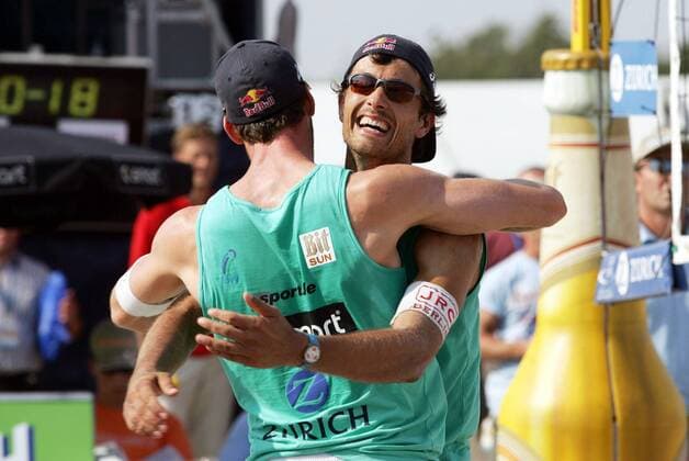 Andreas Scheuerpflug (re.) und Christoph Dieckmann (beide Deutschland) - Siegesjubel Beachvolleyball Herren Zürich Masters 2005, Zurich, Zuerich, Beach Gruppe Fehmarn Freude, Begeisterung,