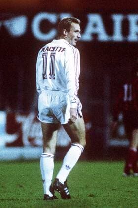 Karl Heinz Rummenigge (Servette Genf) Fußball Herren Nationalliga A 1987 1988, NLA, 1. Schweizer Liga, Servette Genf Einzelbild Neuchatel