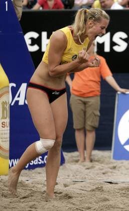 Sara Goller (Deutschland) - Jubelschrei Beachvolleyball LM Damen Deutsche Meisterschaft 2005, Zuerich, Zurich, Beach, Landesmeisterschaft, Zürich Masters, DM Einzelbild Timmendorfer Strand Timmendorf Freude, Begeisterung