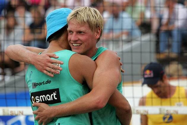 Jan Günther (re.) jubelt mit Sebastian Prüsener (beide Deutschland) Beachvolleyball LM Herren Deutsche Meisterschaft 2005, Zuerich, Zurich, Beach, Landesmeisterschaft, Zürich Masters, DM Gruppe Timmendorfer Strand Timmendorf Freude, Kameradschaft,