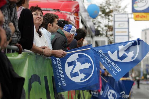 Zuschauer am Streckenrand bei Rund um Nürnberg 2005 Radsport Herren Rund um Nürnberg 2005, Straßenradsport, Straße, Rad Gruppe Nürnberg