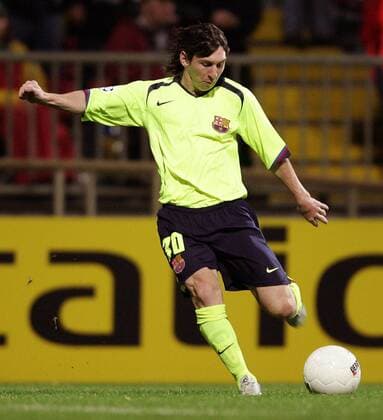 Lionel Messi (FC Barcelona) zieht ab Fußball EC 1 Herren Champions League 2005 2006, FC Barcelona, Barca, Vdig Einzelbild Bremen Dynamik,