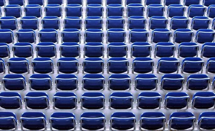Fußball, Stadiongeschichte FC Hansa Rostock Blaue Sitzreihen im Ostseestadion in Rostock, Heimspielstätte des FC Hansa Fußball 1. BL Herren Saison 2003 2004, FC Hansa Rostock, Stadion, Fußballstadion, Stadionstory, Fotostory, Reportage Totale Ostseestadion Rostock Leere,