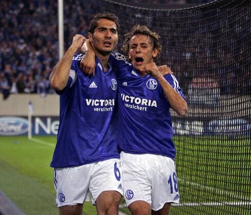 Hamit Altintop (li.) und Rafinha (beide Schalke) - Torjubel Fußball EC 1 Herren Champions League 2005 2006, FC Schalke 04 Gruppe Gelsenkirchen Freude,