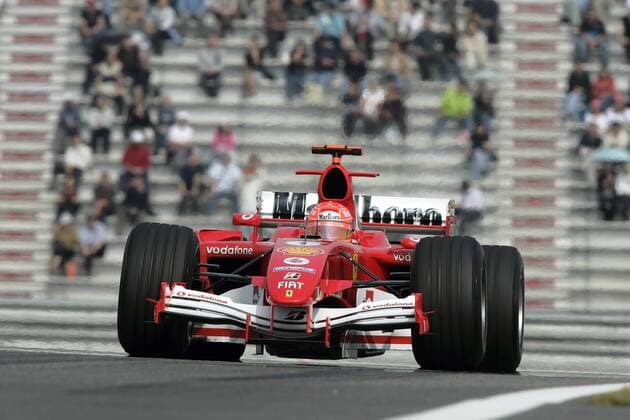 Michael Schumacher (Deutschland Ferrari) in seinem Boliden Motorsport Grand Prix Herren Großer Preis von China 2005, Formel 1 Weltmeisterschaft, F1, F, GP, WM, Einzelbild Shanghai International Circuit Shanghai