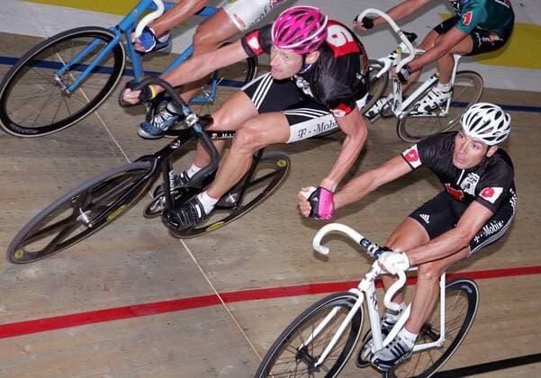 Rolf Aldag (li.) und Erik Zabel (beide Deutschland) - Wechsel Radsport Herren 64. Dortmunder 6 Tage Rennen 2005, Sechstagerennen, Sechstage, Sechs, SixDays, Six Days, Rad Gruppe Dortmund Dynamik,
