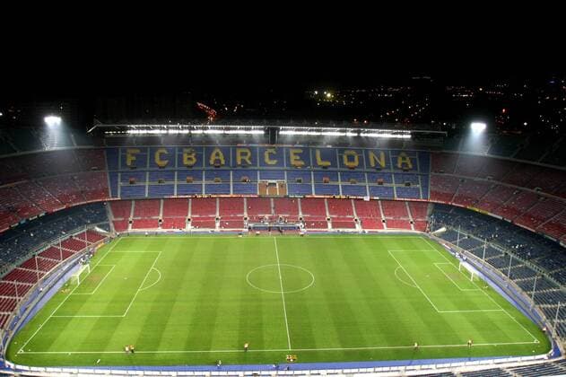 Fußball, Stadiongeschichte FC Barcelona Das Estadio Nou Camp, Heimspielstätte des FC Barcelona Fußball Herren Primera Division 2005 2006, 1. Spanische Liga, FC Barcelona o0 barca Totale Nou Camp pan11326 Barcelona Leere,  