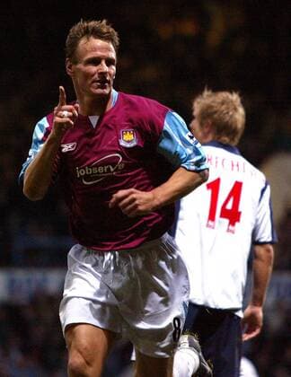 Teddy Sheringham (West Ham) - Torjubel -  Fußball Herren English Premier League 2005 2006, 1. Englische Liga, West Ham United - West Bromwich Albion 1:0, WBA Einzelbild London Freude,