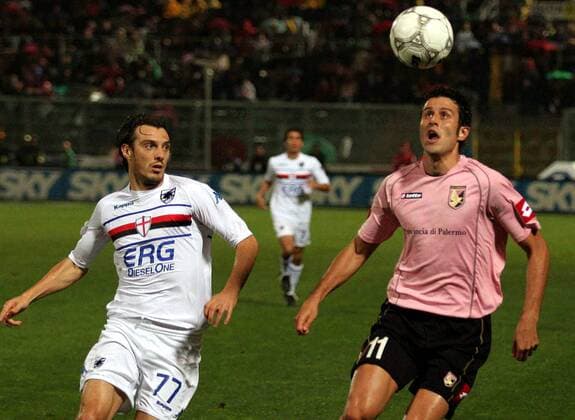 Cristian Zenoni (Sampdoria Genua, li.) gegen Fabio Grosso (Palermo) -  Fußball Herren Serie A 2005 2006, 1. Italienische Liga, US Palermo - Sampdoria Genua 0:2 Gruppe Palermo Dynamik,