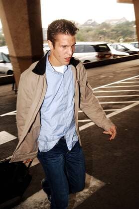 Ron Vlaar (Niederlande) bei seiner Ankunft in Noordwijk -  Fußball Herren Nationalmannschaft 2005, Nationalteam Einzelbild Noordwijk