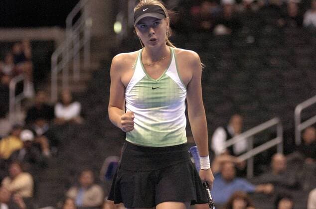 Maria Sharapova (Rußland) jubelt - (Icon4033233) Tennis WM Damen Weltmeisterschaft 2005, WTA Masters Tour, Championship, Indoor Hallentennis Einzelbild Los Angeles, LA, L A EDITORIAL USE ONLY