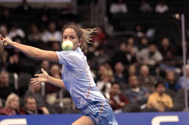 Patty Schnyder (Schweiz) fixiert den Ball - (Icon4033212) Tennis WM Damen Weltmeisterschaft 2005, WTA Masters Tour, Championship, Indoor Hallentennis Einzelbild Los Angeles, LA, L A Dynamik, EDITORIAL USE ONLY