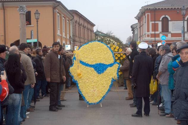 Beerdigung des Piraten Marco Pantani (Italien) in Cesenatico Italien -  Radsport Herren Straßenradsport 2004 Straße Rad Abschied Trauer Todesfall gestorben verstorben Beerdigung o0 Tod tot Totale Cesenatico