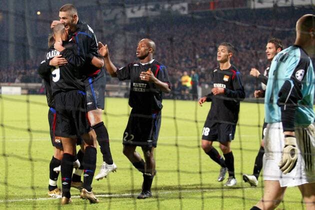 Torjubel Lyon, v. li.: John Carew, Karim Benzema, Sylvain Wiltord und Ben Arfa und Clement Fußball EC 1 Herren Champion League 2005 2006, Olympique Lyonnais - Rosenborg Trondheim BK 2:1, OL, Gruppe pan11697 Lyon Freude,  
