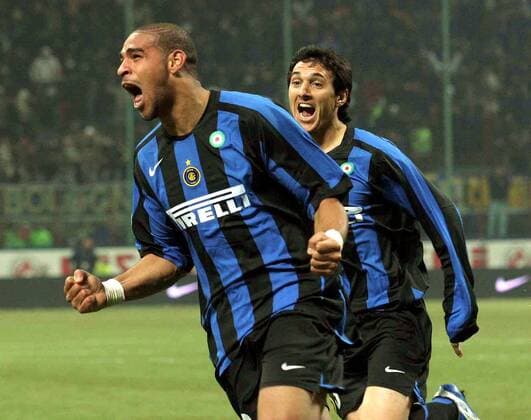 Adriano (li.) und Nicolas Burdisso (beide Inter) - Torjubel -  Fußball Herren Serie A 2005 2065, 1. Italienische Liga, FC Internazionale Mailand Gruppe Mailand Freude,