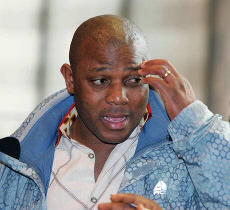 Nationaltrainer Stephen Keshi (Togo) nachdenklich anlässlich der Gruppenauslosung für die Weltmeisterschaft 2006 Fußball WM Herren Endrundenauslosung 2005, Weltmeisterschaft 2006, Auslosung, Gruppenauslosung, Gruppen, Ziehung Porträt Leipzig Nachdenklichkeit,