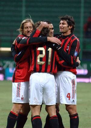 Torjubel Milan, v.li.: Massimo Ambrosini, Andrea Pirlo, Serginho und Kakhaber Kaladze Fußball Herren Serie A 2005 2006, 1. Italienische Liga, AC Mailand Gruppe Mailand Freude,
