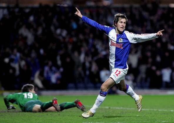 Morten Gamst Pedersen (Blackburn) - Torjubel -  Fußball Herren Carling Cup 2005 2006, Englischer Pokal, Pokalspiel, Blackburn Rovers - Manchester United 1:1, ManU Einzelbild Blackburn Freude, Begeisterung,