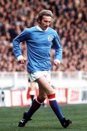Denis Law (Manchester City) -  Fußball Herren English First Division 1973 1974, One, 1. Englische Liga, Manchester City Einzelbild Wolverhampton Dynamik,