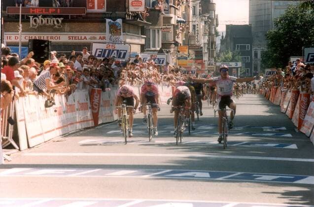Erik Zabel (Deutschland Telekom, re.) gewinnt die 6. Etappe der Tour de France -  Radsport Herren 82. Tour de France 1995, Straßenradsport, Straße, Rad Totale Etappensieg, Etappensieger 6. Etappe: Dunkerque - Charleroi Freude,