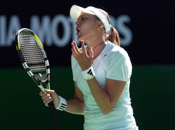 Nadia Petrova (Russland) enttäuscht Tennis Damen Australian Open 2006, Grand Slam, WTA Tour Einzelbild Melbourne Enttäuschung,