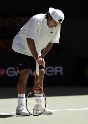 Sebastien Grosjean (Frankreich) enttäuscht Tennis Herren Australian Open 2006, Grand Slam, ATP Tour, Hartplatz, Hardcourt, Hartplatztennis, Hartplatzturnier Einzelbild Melbourne Enttäuschung,