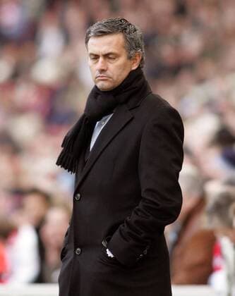 Trainer Jose Mourinho (Chelsea) enttäuscht -  Fußball Herren English Premier League 2005 2006, 1. Englische Liga, FC Middlesbrough - Chelsea FC London 3:0 Einzelbild Middlesbrough Enttäuschung,