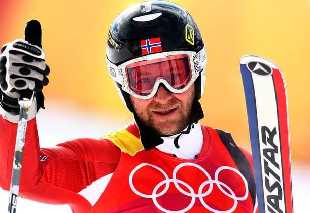Kjetil Andre Aamodt (Norwegen) - thumbs up Alpiner Skilauf Herren Olympische Spiele Turin 2006, Winterspiele, Skisport, Ski Alpin, Super G Einzelbild Sestriere Borgata Freude,