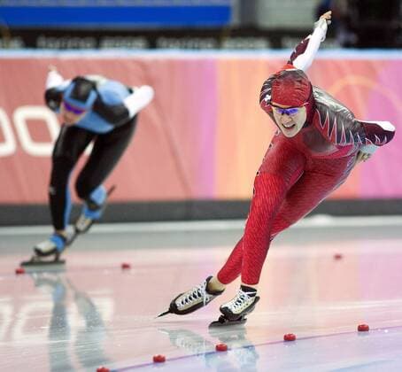 Clara Hughes (Kanada) -  (oly2006022516) Eisschnellauf OS Winter Damen Olympische Spiele Turin 2006, Winterspiele, 5000m, 5000 m, Meter Gruppe Turin