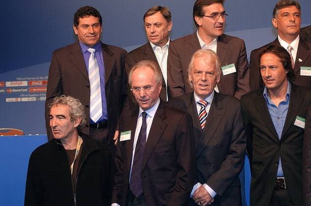 FIFA Workshop 2006 hi.v.li.: Die Nationaltrainer Luis Fernando Suarez (Ecuador), Zlatko Kranjcar (Kroatien), Branko Ivankovic (Iran), Marcos Paqueta (Saudi Arabien); vorn: Raymond Domenech (Frankreich), Sven Göran Eriksson (England), Leo ... Fußball Herren FIFA Workshop 2006, Vorschau Weltmeisterschaft, Nationalmannschaft, Nationalteam, Vdig Gruppe Düsseldorf